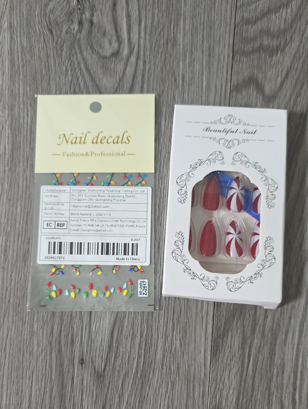 121- T.J.Maxx Red and Blue Press-On Nail Set with Floral Decals
